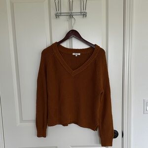 100% cotton Madewell V-Neck Chunky Knit Sweater in Rust Brown